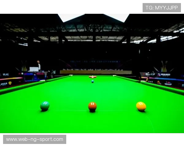 台球技巧与策略全面解析 如何提升你的击球水平与比赛表现