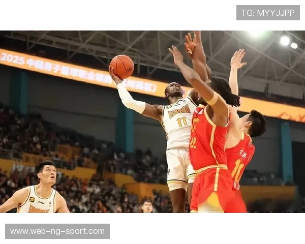 CBA精彩对决直播深圳队迎战山西队全场战况实时更新 CBA精彩对决直播深圳队迎战山西队全场战况实时更新