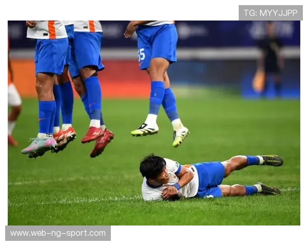 山东与广东足球对决激战正酣谁将赢得这场精彩较量